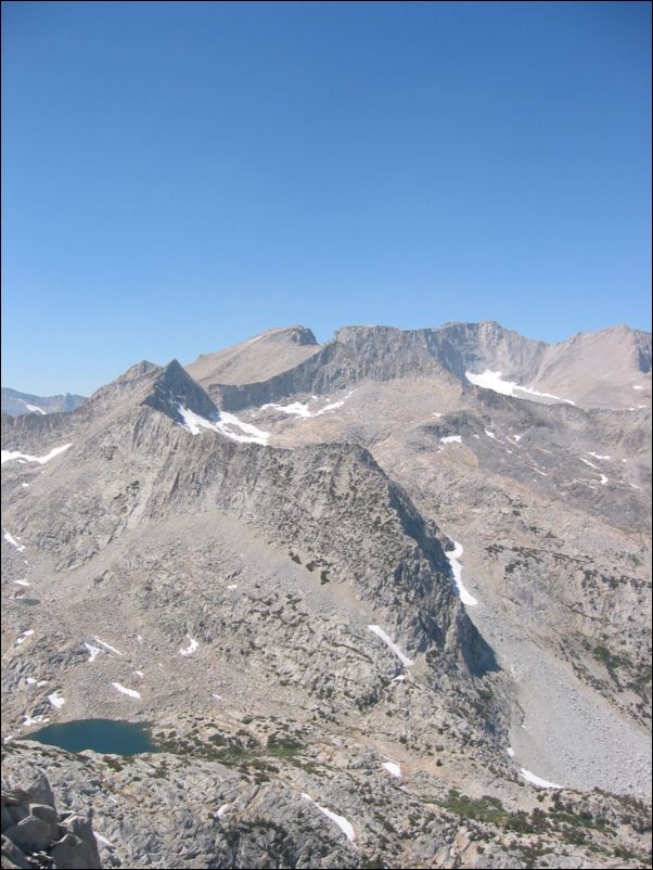 2005-09-03 Hurd (24) Pano1i Gilbert Middleleft back